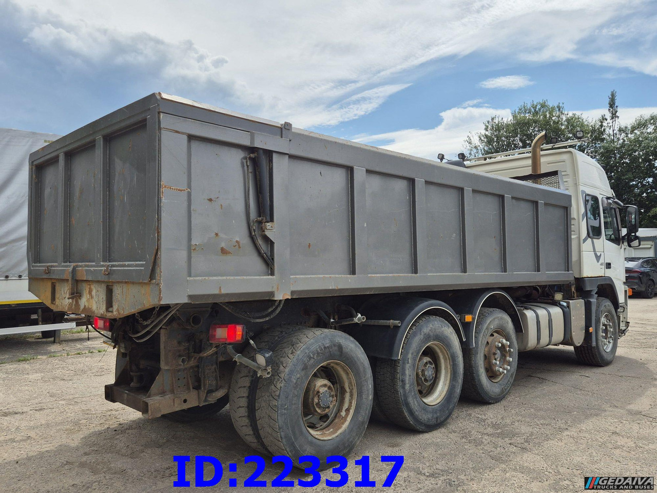 VOLVO FM13 480HP 8x4 (Big axle) - Sklápěč: obrázek 5 VOLVO FM13 480HP 8x4 (Big axle) - Sklápěč: obrázek 5