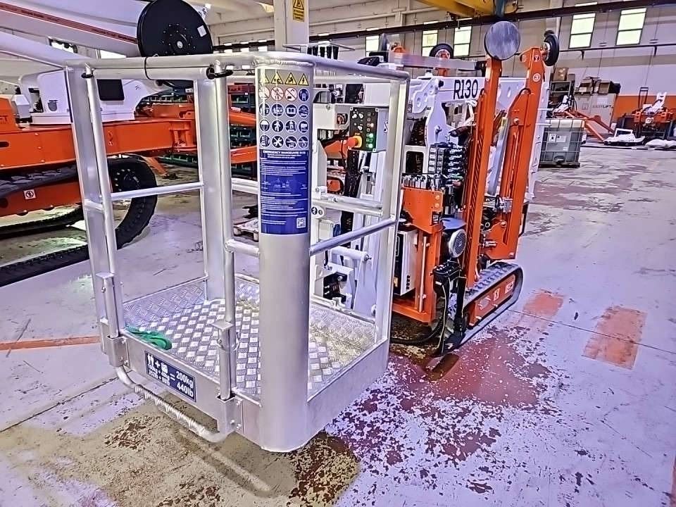 EasyLift R130 - Kloubová plošina: obrázek 4 EasyLift R130 - Kloubová plošina: obrázek 4