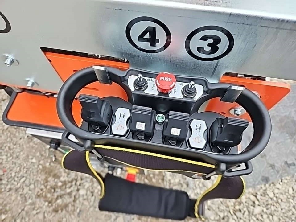 EasyLift R180 - Kloubová plošina: obrázek 3 EasyLift R180 - Kloubová plošina: obrázek 3