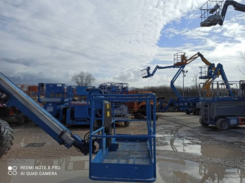 Genie Z 135/70 - Kloubová plošina: obrázek 4 Genie Z 135/70 - Kloubová plošina: obrázek 4