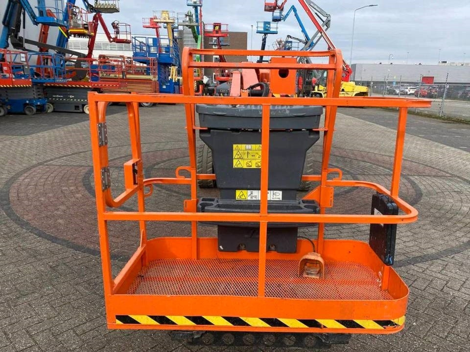 JLG M 450 AJ - Kloubová plošina: obrázek 3 JLG M 450 AJ - Kloubová plošina: obrázek 3