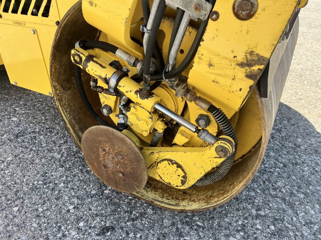 Silniční válec Bomag BW 120 AD-4 (111624): obrázek 12