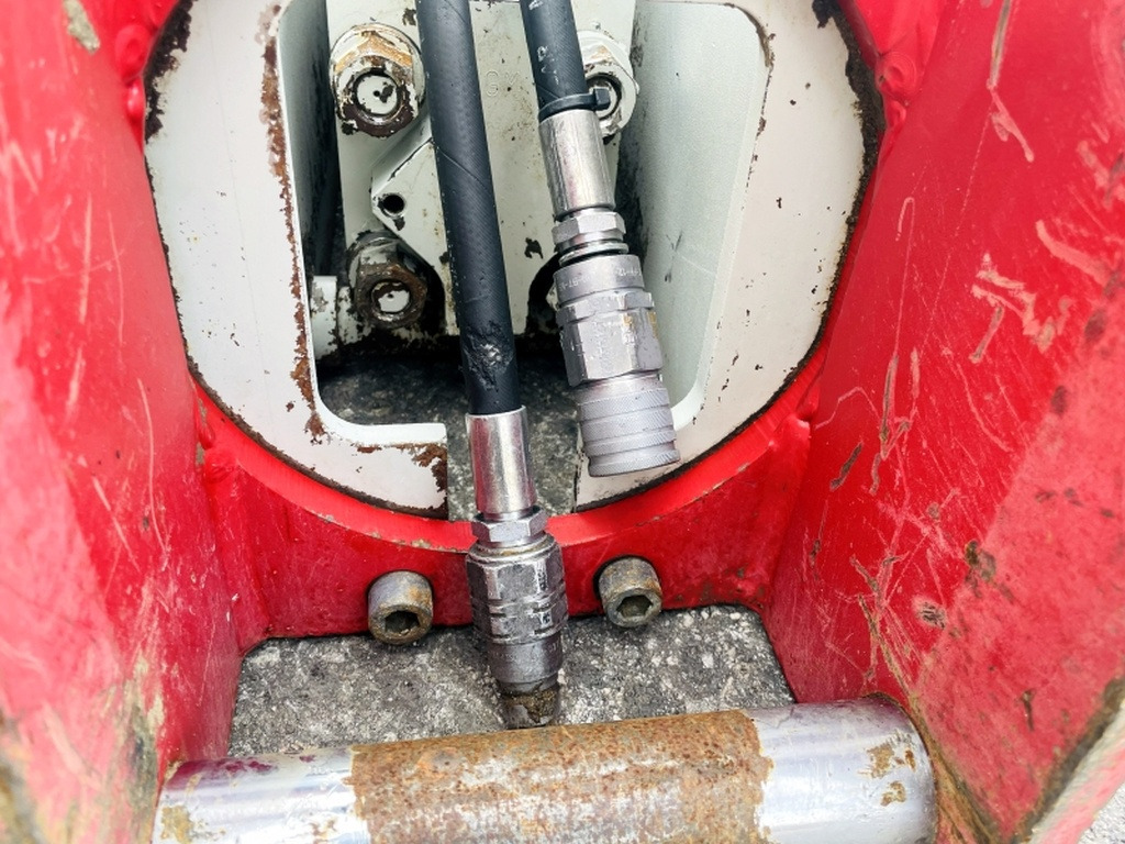 Huppi 302 (4092) - Hydraulické kladivo: obrázek 4 Huppi 302 (4092) - Hydraulické kladivo: obrázek 4