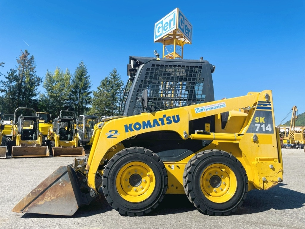 Komatsu SK714-5 (4066) - Smykový nakladač: obrázek 1 Komatsu SK714-5 (4066) - Smykový nakladač: obrázek 1