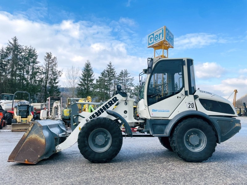 Liebherr L506C (3725) - Kolový nakladač: obrázek 1 Liebherr L506C (3725) - Kolový nakladač: obrázek 1
