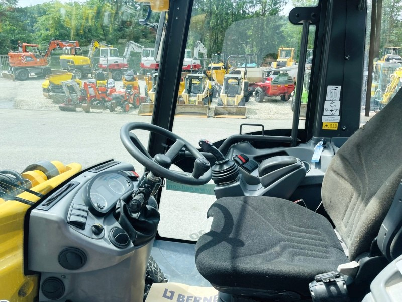 Kolový nakladač Mecalac AS900 (3791): obrázek 6 Kolový nakladač Mecalac AS900 (3791): obrázek 6