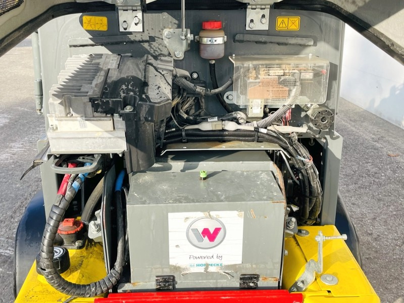 Kolový nakladač Neuson WL20E (3899): obrázek 10
