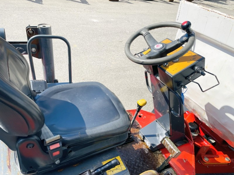 Terex TA6 (3594) - Mini-sklápěčka: obrázek 4 Terex TA6 (3594) - Mini-sklápěčka: obrázek 4