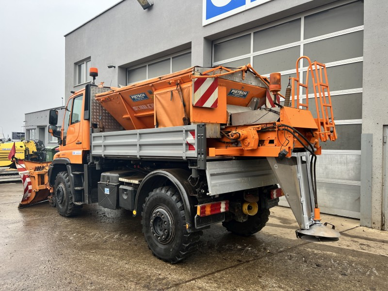 U U 400 L (110739) - Vozidlo pro zimní údržbu: obrázek 4 U U 400 L (110739) - Vozidlo pro zimní údržbu: obrázek 4