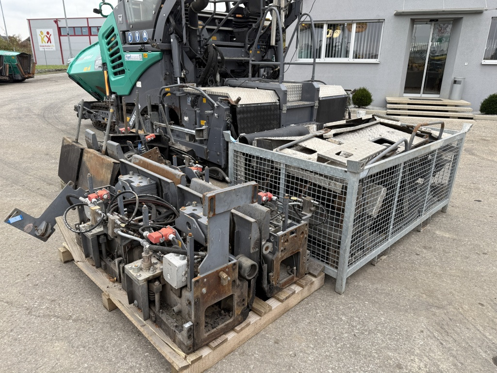 Vögele Super 1800-3i (111735) - Finišér: obrázek 5 Vögele Super 1800-3i (111735) - Finišér: obrázek 5