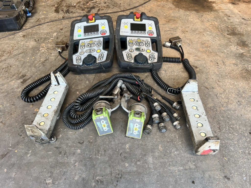 Finišér Vögele Super 1803-3i (111572): obrázek 13 Finišér Vögele Super 1803-3i (111572): obrázek 13