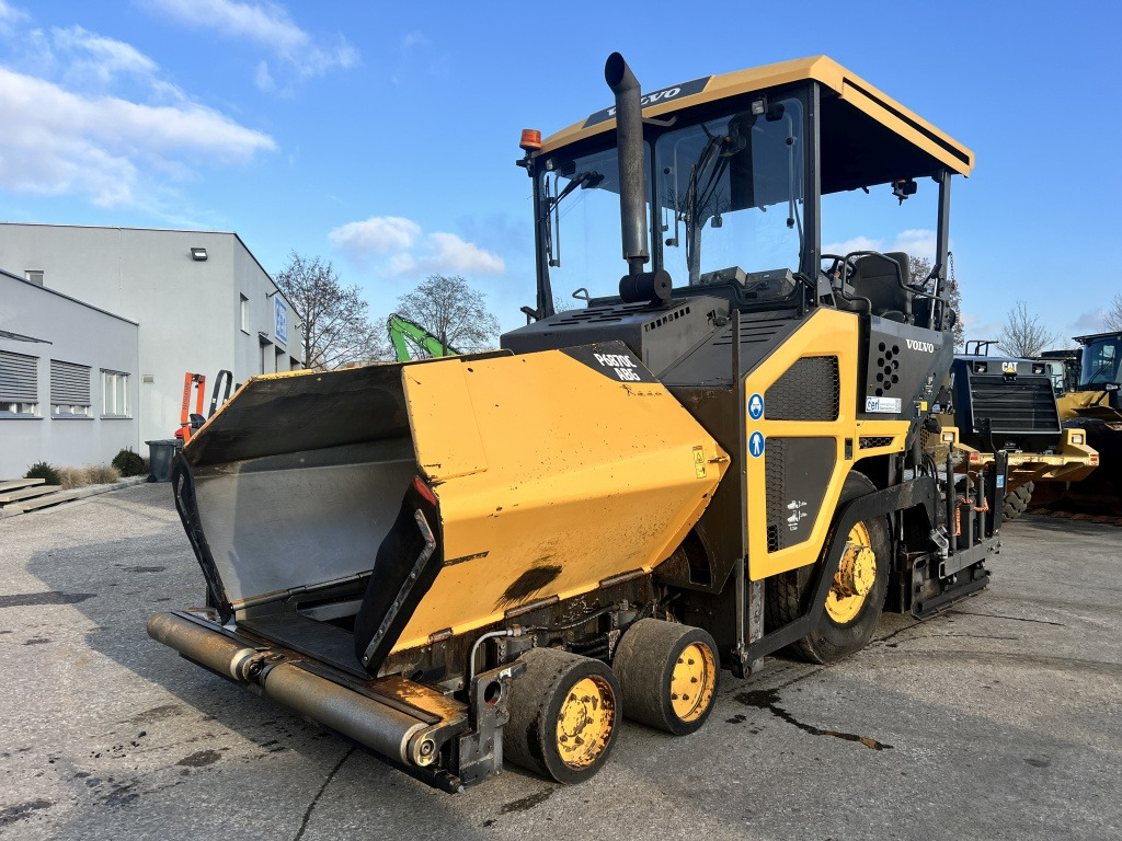 Volvo 6870 C (111414) - Finišér: obrázek 2 Volvo 6870 C (111414) - Finišér: obrázek 2