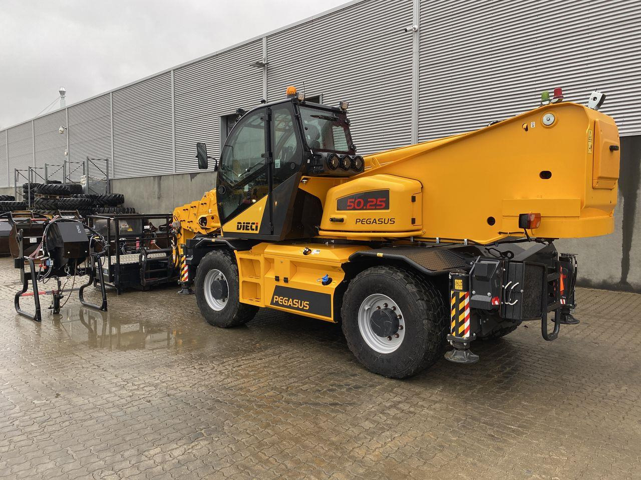 Dieci Pegasus 50.25 - Teleskopický manipulátor: obrázek 2 Dieci Pegasus 50.25 - Teleskopický manipulátor: obrázek 2