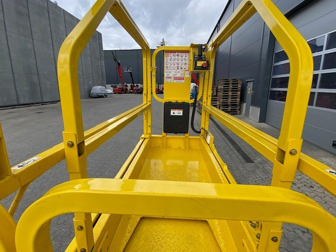 GMG 1930-i - Nůžková plošina: obrázek 5 GMG 1930-i - Nůžková plošina: obrázek 5