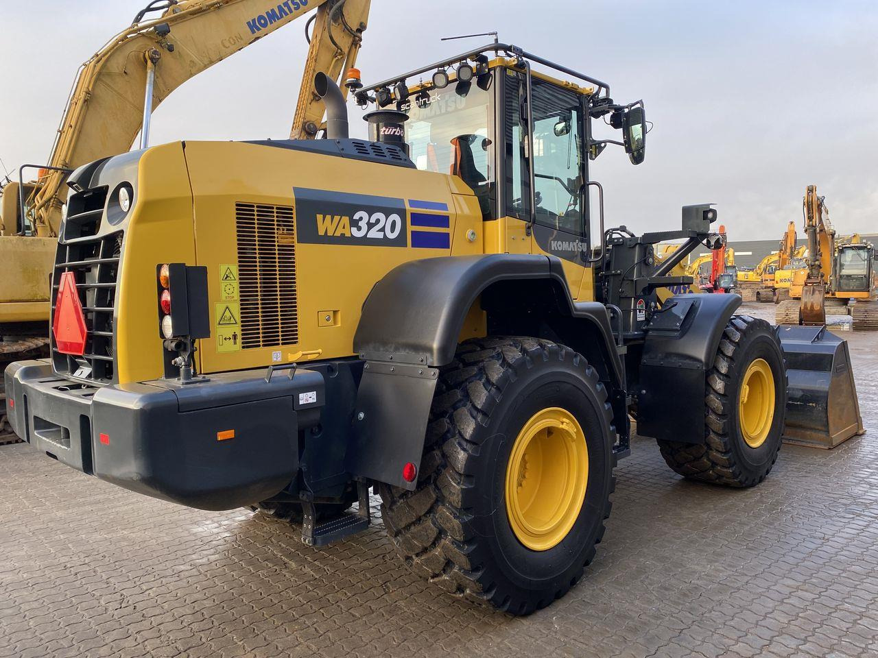Komatsu WA320-8EO - Kolový nakladač: obrázek 4 Komatsu WA320-8EO - Kolový nakladač: obrázek 4