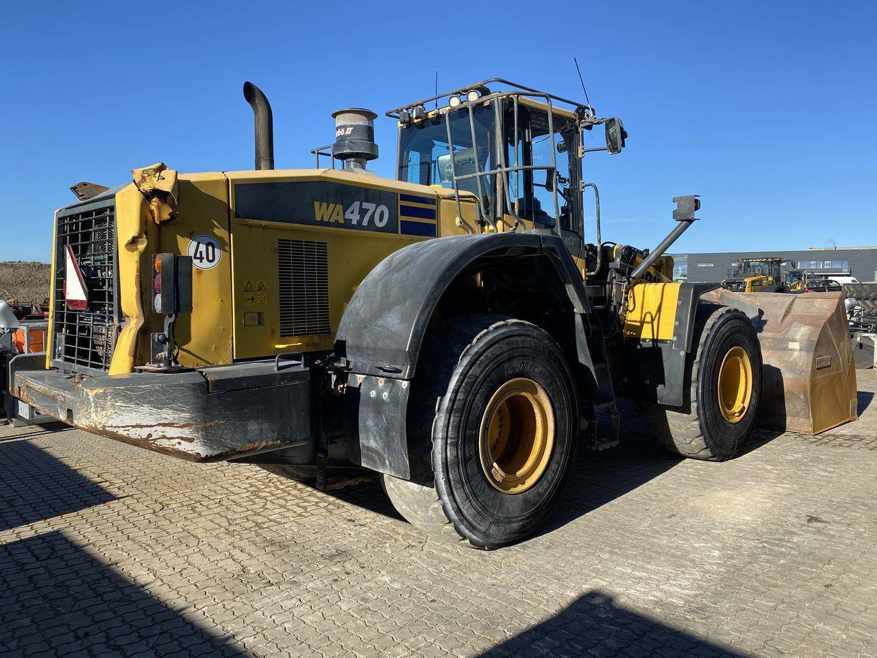 Komatsu WA470-7 - Kolový nakladač: obrázek 4 Komatsu WA470-7 - Kolový nakladač: obrázek 4