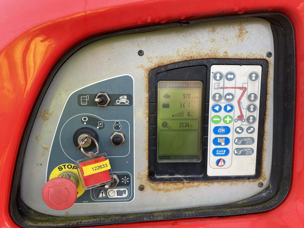 Kloubová plošina Manitou 160ATJ RC: obrázek 9