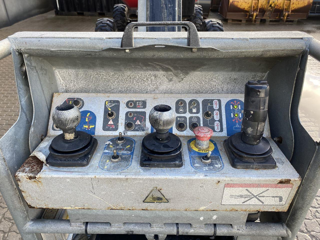 Manitou 180ATJ 2 RC - Kloubová plošina: obrázek 3 Manitou 180ATJ 2 RC - Kloubová plošina: obrázek 3