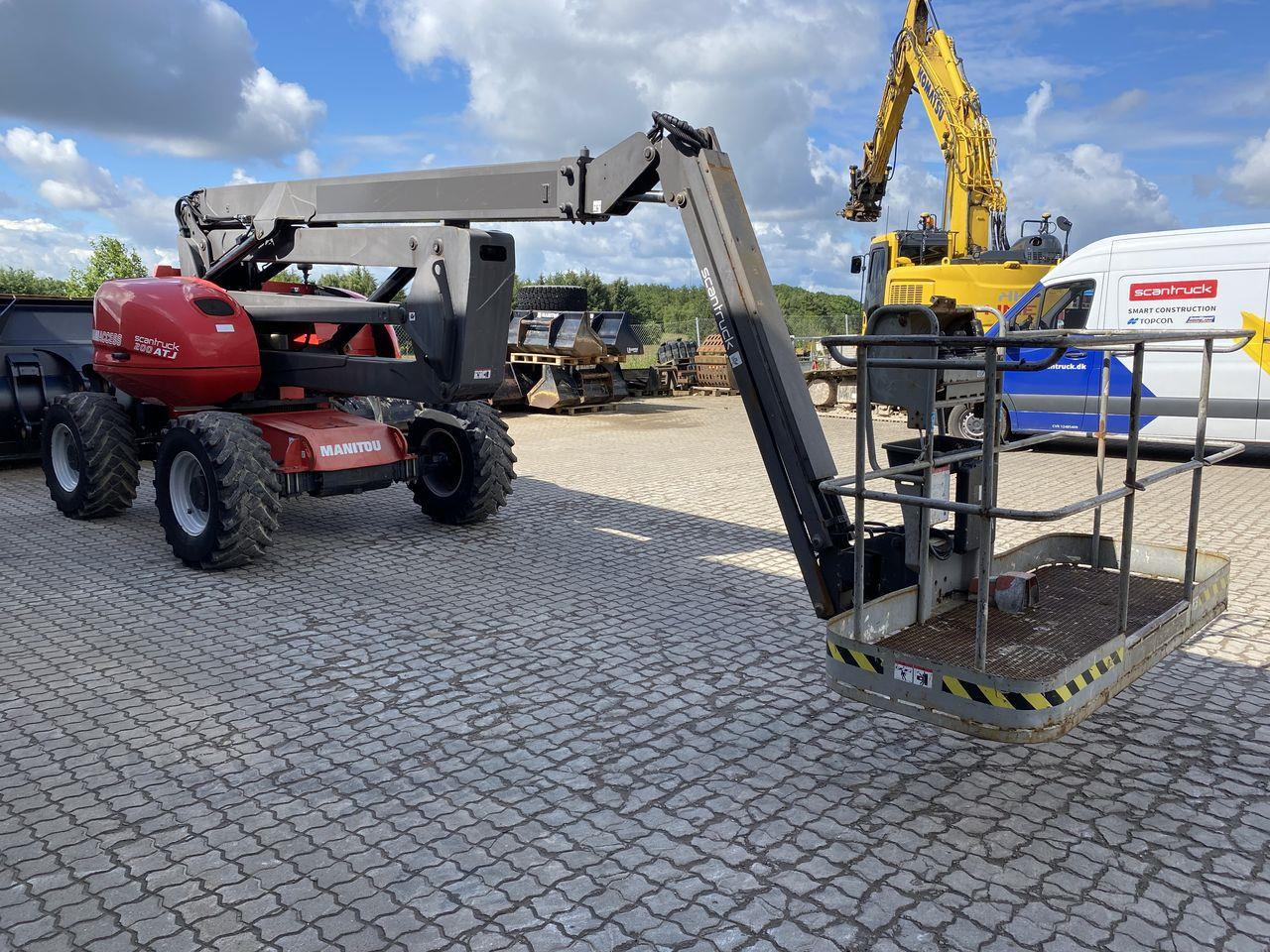 Manitou 200ATJ RC - Kloubová plošina: obrázek 5 Manitou 200ATJ RC - Kloubová plošina: obrázek 5
