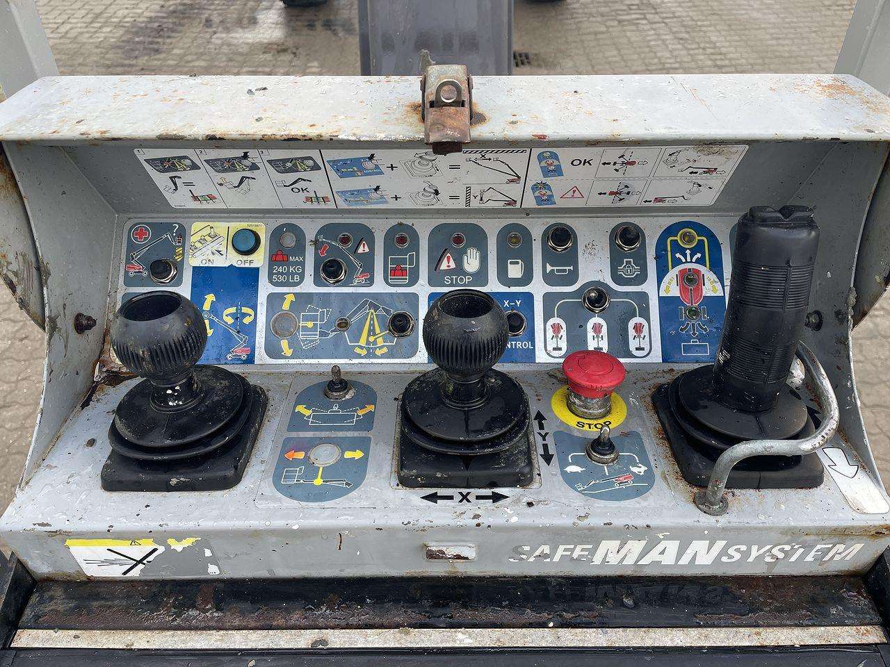 Manitou 260TJ - Kloubová plošina: obrázek 3 Manitou 260TJ - Kloubová plošina: obrázek 3