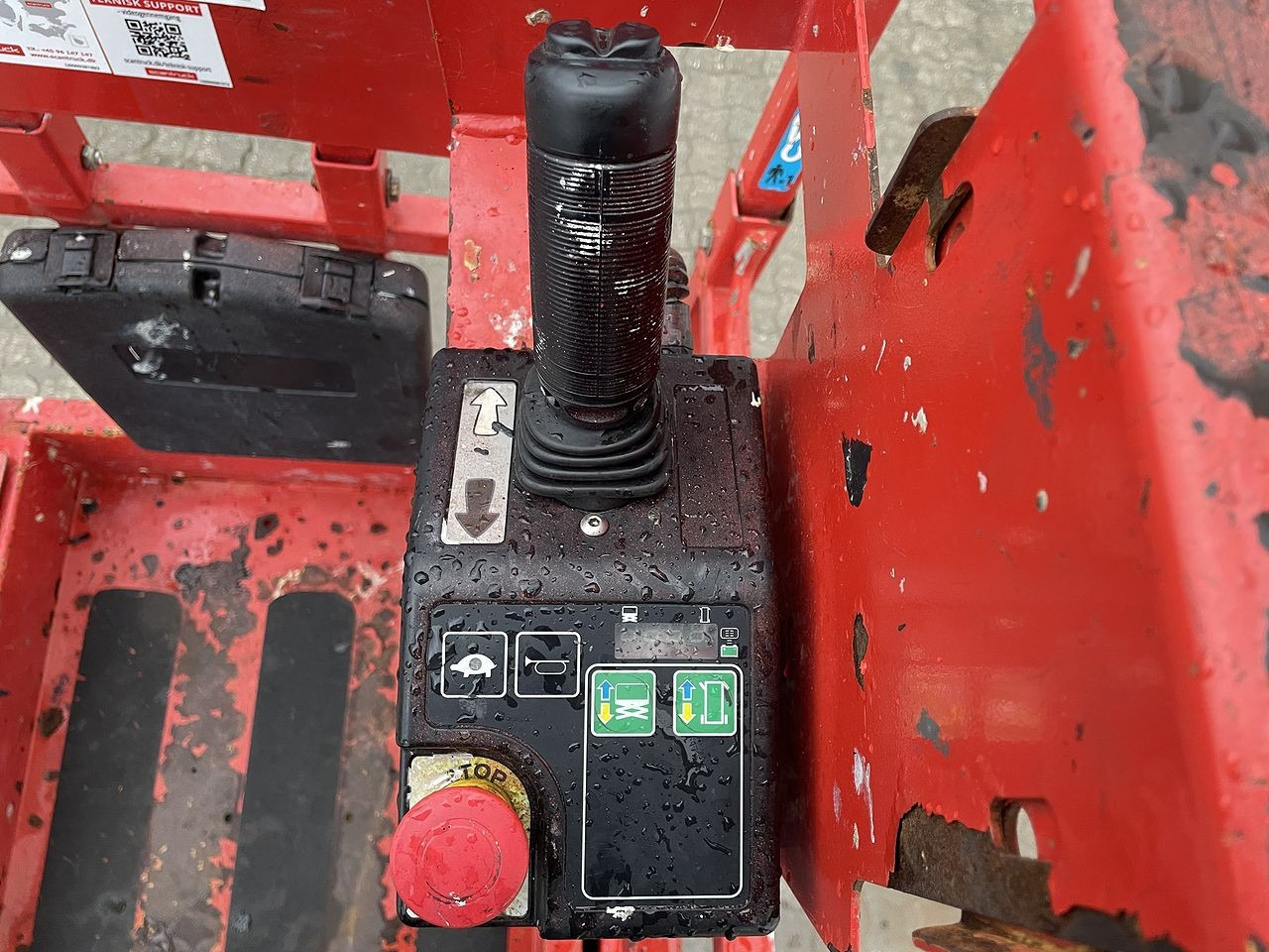 Manitou 78SEC - Nůžková plošina: obrázek 3 Manitou 78SEC - Nůžková plošina: obrázek 3