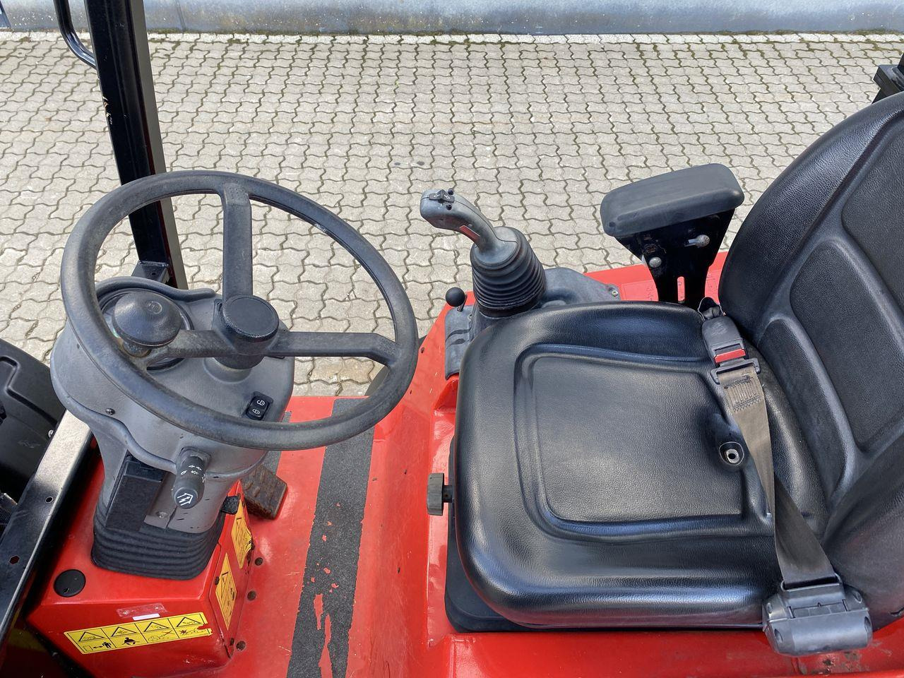 Manitou MLA 4-50H-4P - Kloubový nakladač: obrázek 3 Manitou MLA 4-50H-4P - Kloubový nakladač: obrázek 3