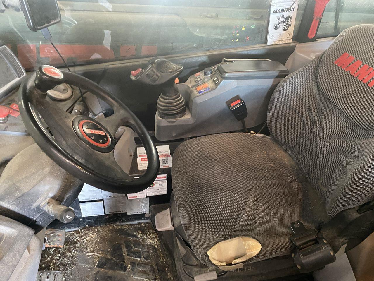 Manitou MLT1041-145PS+ L ELITE ST5 - Teleskopický manipulátor: obrázek 3 Manitou MLT1041-145PS+ L ELITE ST5 - Teleskopický manipulátor: obrázek 3