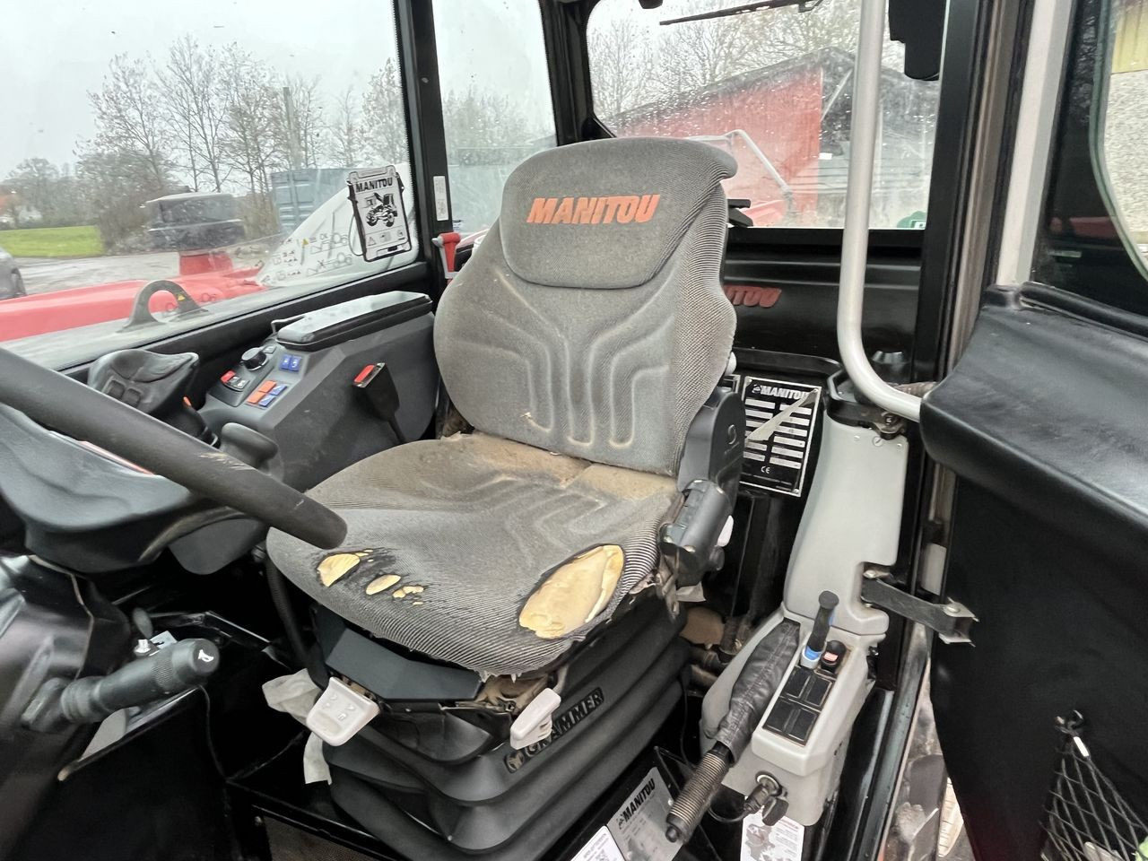 Manitou MLT741-140V+ ELITE - Teleskopický manipulátor: obrázek 3 Manitou MLT741-140V+ ELITE - Teleskopický manipulátor: obrázek 3