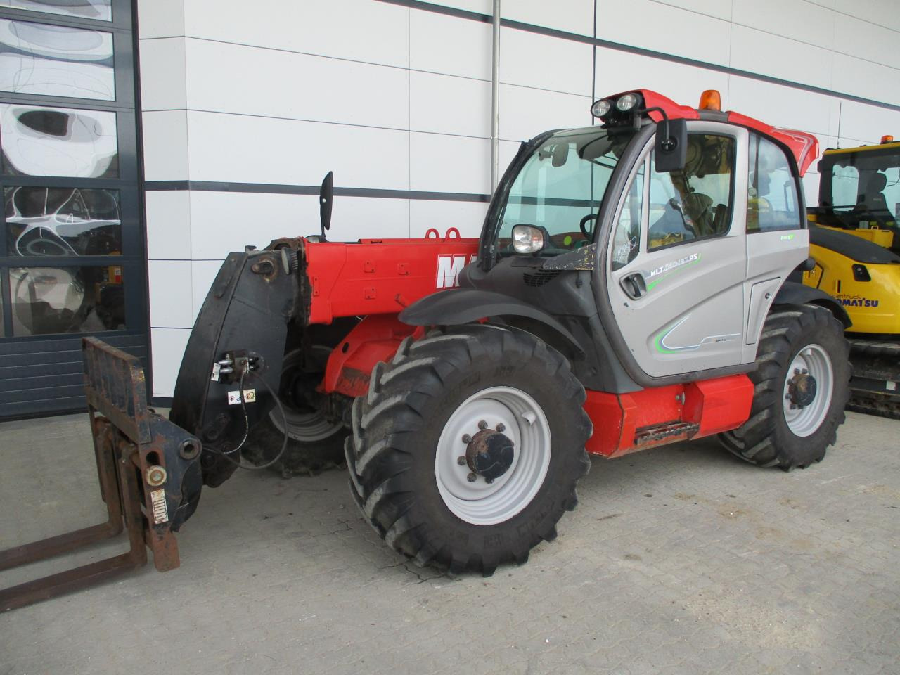 Teleskopický manipulátor Manitou MLT840-137PS ELITE: obrázek 1