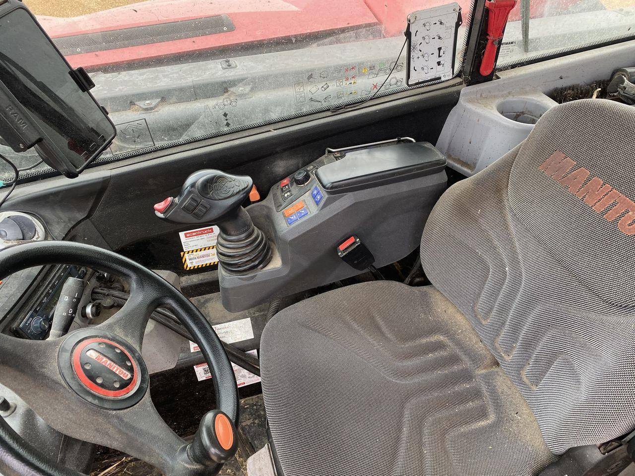 Manitou MLT841-145PS+ ELITE ST5 - Teleskopický manipulátor: obrázek 3 Manitou MLT841-145PS+ ELITE ST5 - Teleskopický manipulátor: obrázek 3