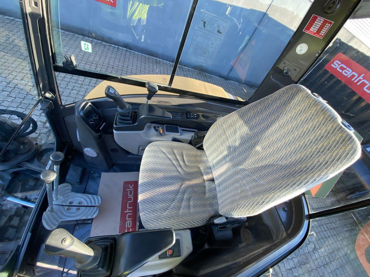 Volvo ECR50 - Mini rýpadlo: obrázek 3 Volvo ECR50 - Mini rýpadlo: obrázek 3