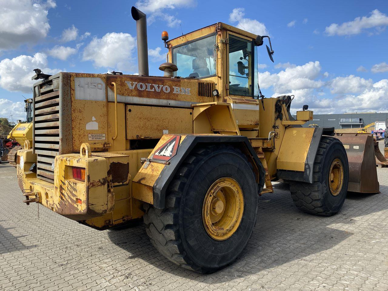 Volvo L150 - Kolový nakladač: obrázek 4 Volvo L150 - Kolový nakladač: obrázek 4
