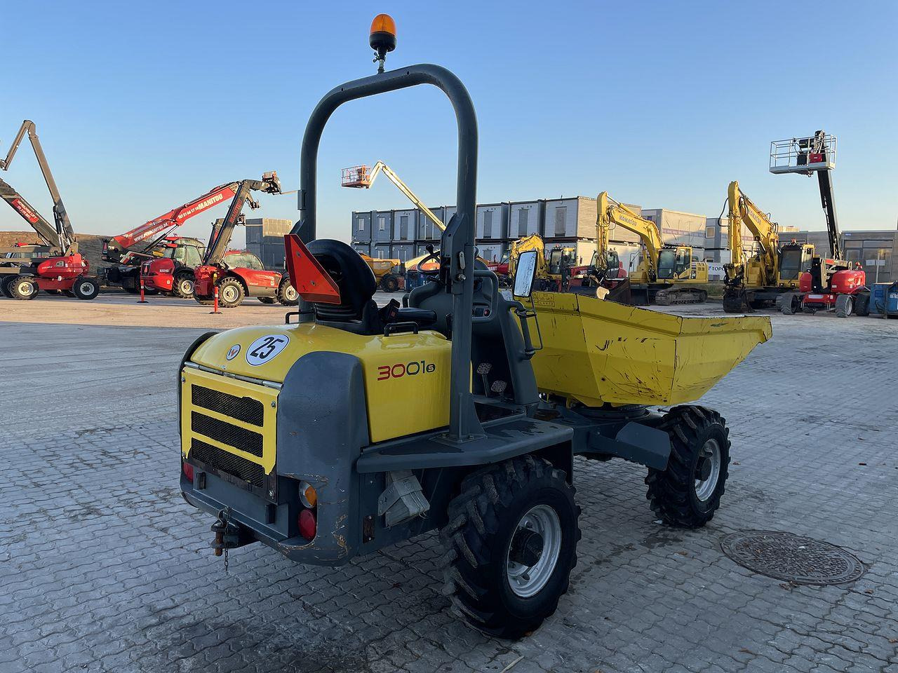 Wacker Neuson 3001 - Mini-sklápěčka: obrázek 4 Wacker Neuson 3001 - Mini-sklápěčka: obrázek 4