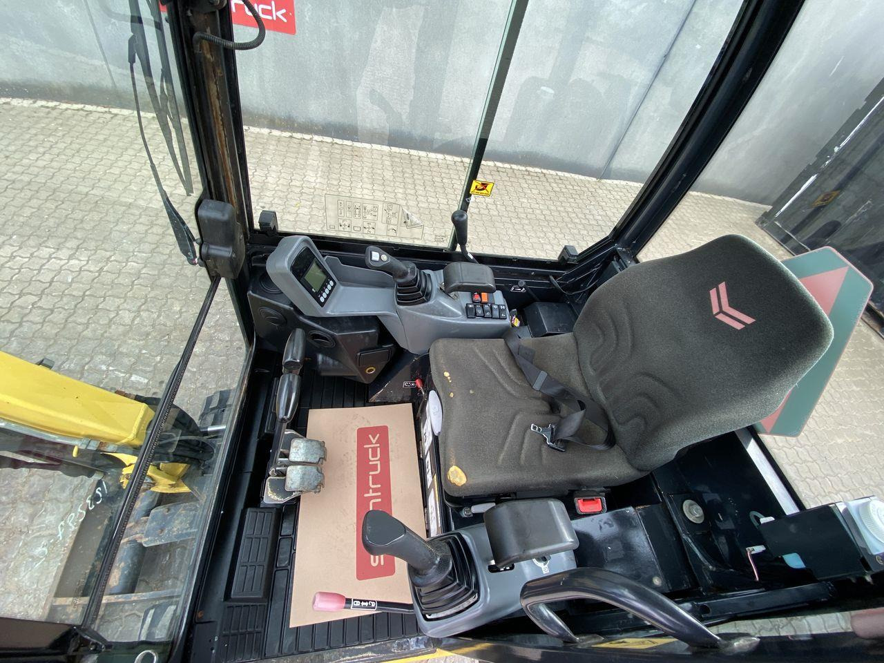 Yanmar SV18 - Mini rýpadlo: obrázek 3 Yanmar SV18 - Mini rýpadlo: obrázek 3