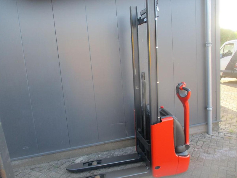 Linde L 10 - Stohovací vozík: obrázek 1 Linde L 10 - Stohovací vozík: obrázek 1