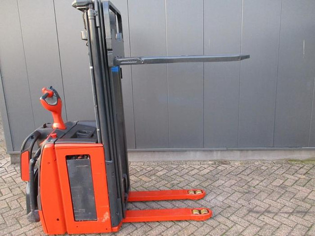Linde L14 AP - Stohovací vozík: obrázek 1 Linde L14 AP - Stohovací vozík: obrázek 1