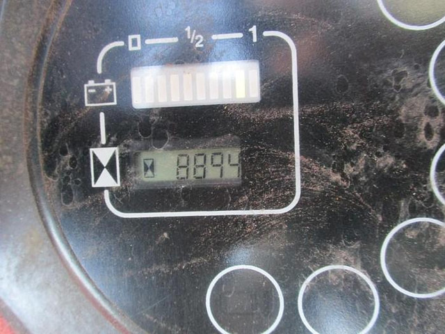 Linde P60 - Elektrický tahač: obrázek 2 Linde P60 - Elektrický tahač: obrázek 2