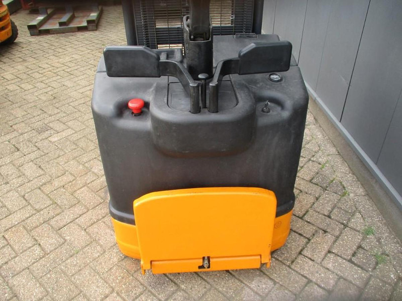 Stohovací vozík Still EGV S20: obrázek 10