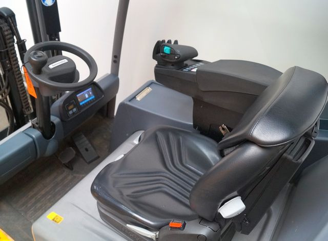 Jungheinrich EFG216 - Elektrický vysokozdvižný vozík: obrázek 4 Jungheinrich EFG216 - Elektrický vysokozdvižný vozík: obrázek 4