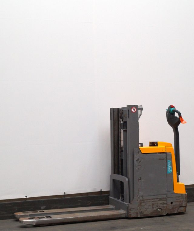 Jungheinrich EJD220 - Stohovací vozík: obrázek 1 Jungheinrich EJD220 - Stohovací vozík: obrázek 1