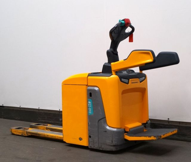 Jungheinrich ERE125 - Paletový vozík: obrázek 2 Jungheinrich ERE125 - Paletový vozík: obrázek 2