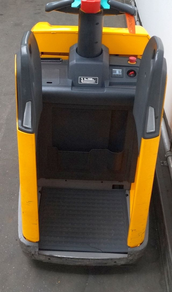 Jungheinrich ERE225 - Paletový vozík: obrázek 3 Jungheinrich ERE225 - Paletový vozík: obrázek 3