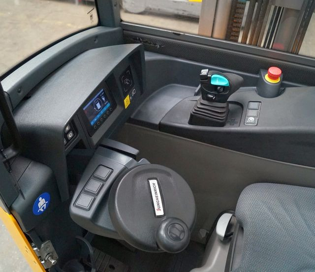 Jungheinrich ETV214 - Retrak: obrázek 5 Jungheinrich ETV214 - Retrak: obrázek 5