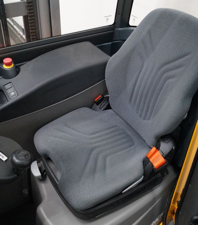 Jungheinrich ETV214 - Retrak: obrázek 4 Jungheinrich ETV214 - Retrak: obrázek 4