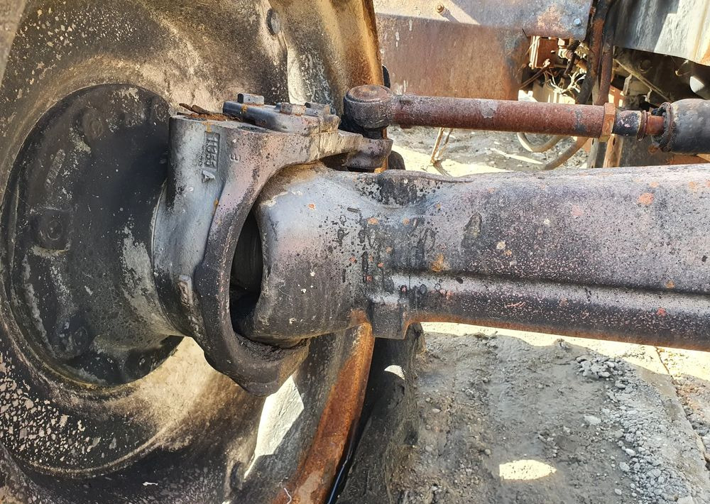 Claas Ares Renault 556 wał blok silnik głowica most zwolnica skrzynia - Převodovka pro Zemědělská technika: obrázek 4 Claas Ares Renault 556 wał blok silnik głowica most zwolnica skrzynia - Převodovka pro Zemědělská technika: obrázek 4