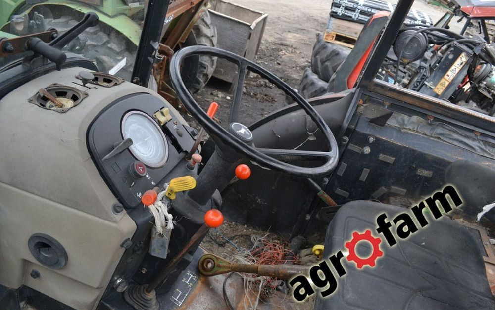 John Deere części używane 2250 2450 2650 2850 silnik most skrzynia zwolnica piasta zębatka koło oś - Převodovka pro Zemědělská technika: obrázek 5 John Deere części używane 2250 2450 2650 2850 silnik most skrzynia zwolnica piasta zębatka koło oś - Převodovka pro Zemědělská technika: obrázek 5