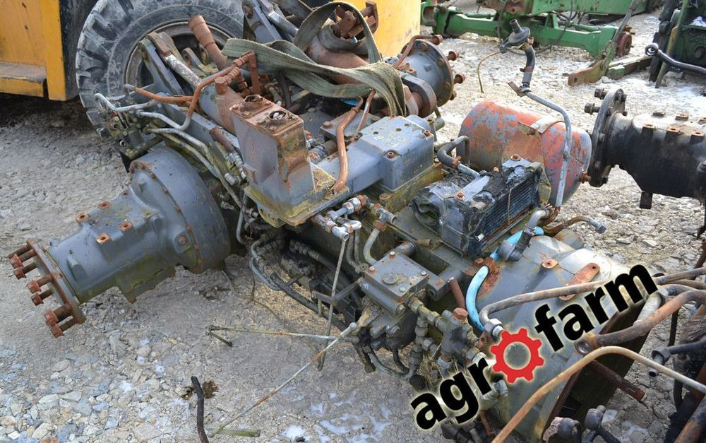 Fendt 612 614 615 skrzynia silnik kabina most zwolnica blok zawór - Náhradní díly: obrázek 2 Fendt 612 614 615 skrzynia silnik kabina most zwolnica blok zawór - Náhradní díly: obrázek 2
