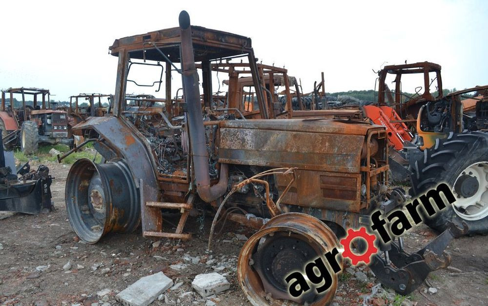 Massey ferguson części używane 6180 6170 6160 6190 oś most silnik skrzynia zwolnica zębatka obudowa - Náhradní díly: obrázek 1 Massey ferguson części używane 6180 6170 6160 6190 oś most silnik skrzynia zwolnica zębatka obudowa - Náhradní díly: obrázek 1