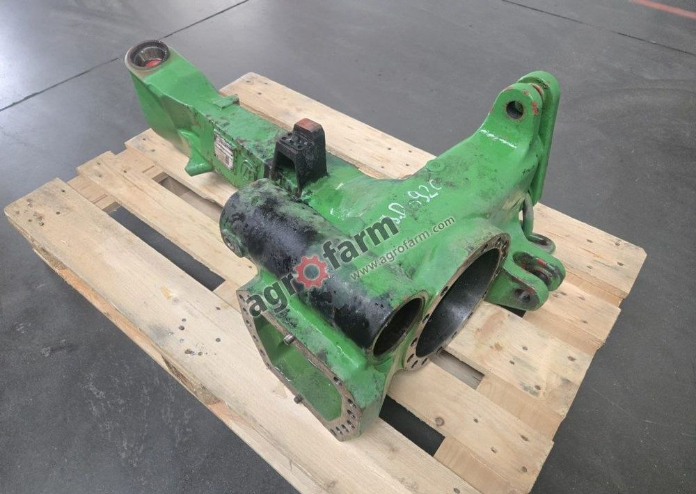 Obudowa mostu John Deere 6800, 6900, 6810, 6910 - Transmise: obrázek 2 Obudowa mostu John Deere 6800, 6900, 6810, 6910 - Transmise: obrázek 2