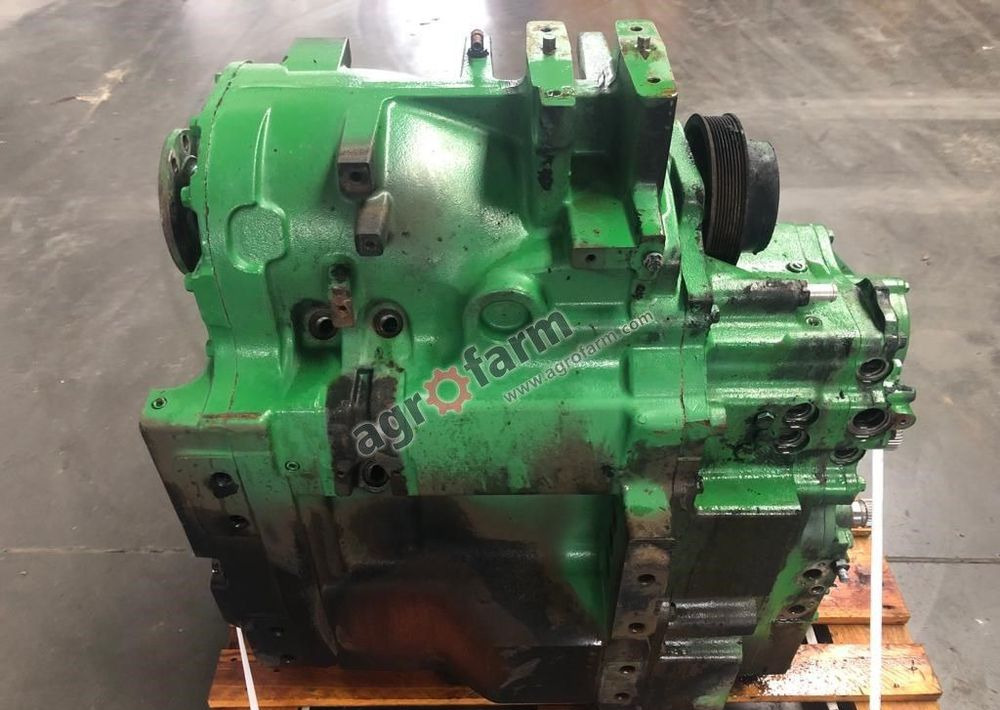 SKRZYNIA BIEGÓW JOHN DEERE 8360R RE301738 - Převodovka: obrázek 3 SKRZYNIA BIEGÓW JOHN DEERE 8360R RE301738 - Převodovka: obrázek 3